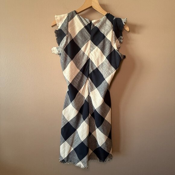 Women's NWT S THML Blue Plaid Aztec Embroidered Detail Front Dress - Picture 3 of 9